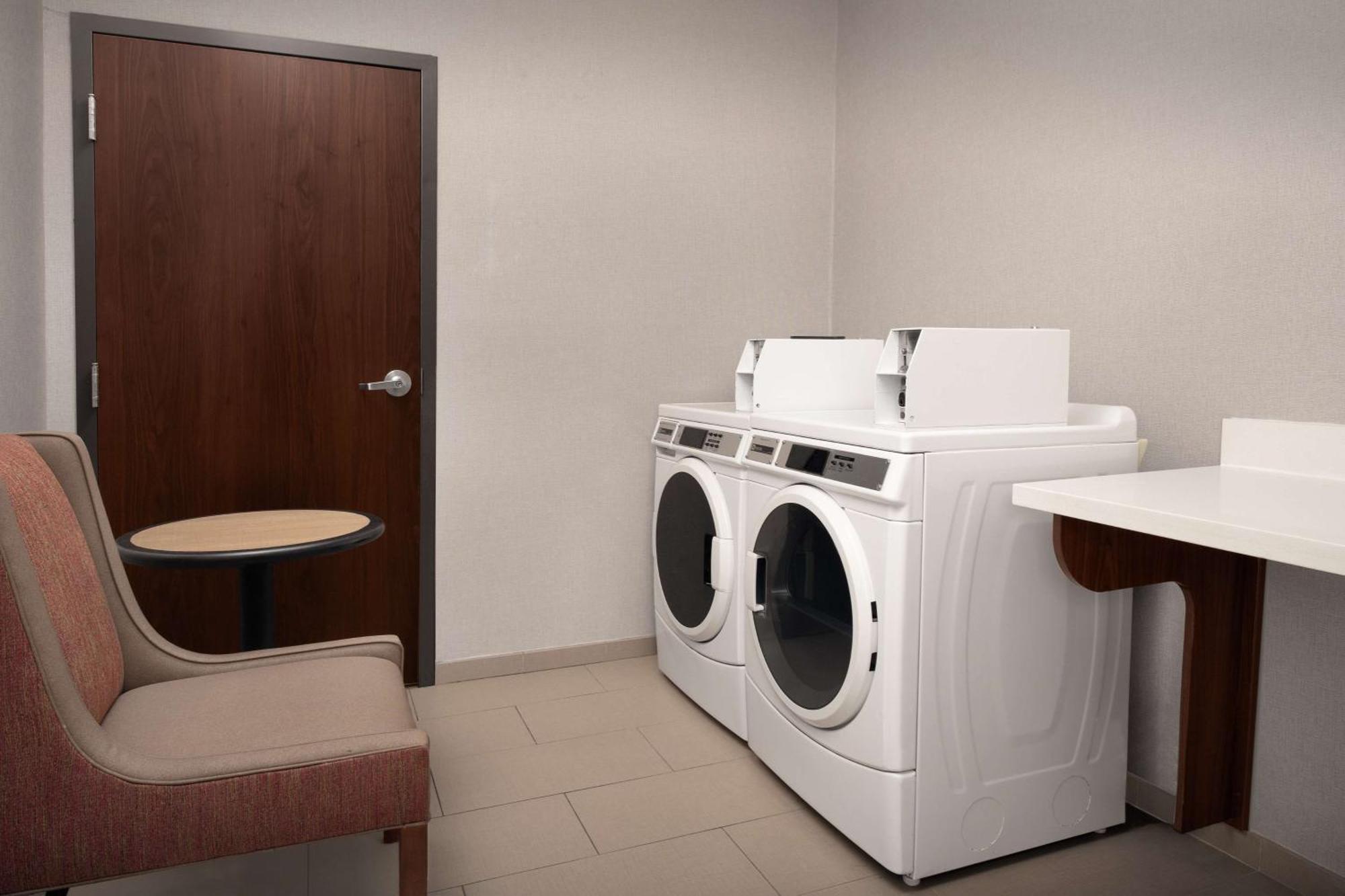 Hampton Inn & Suites Orangeburg, Sc Екстериор снимка